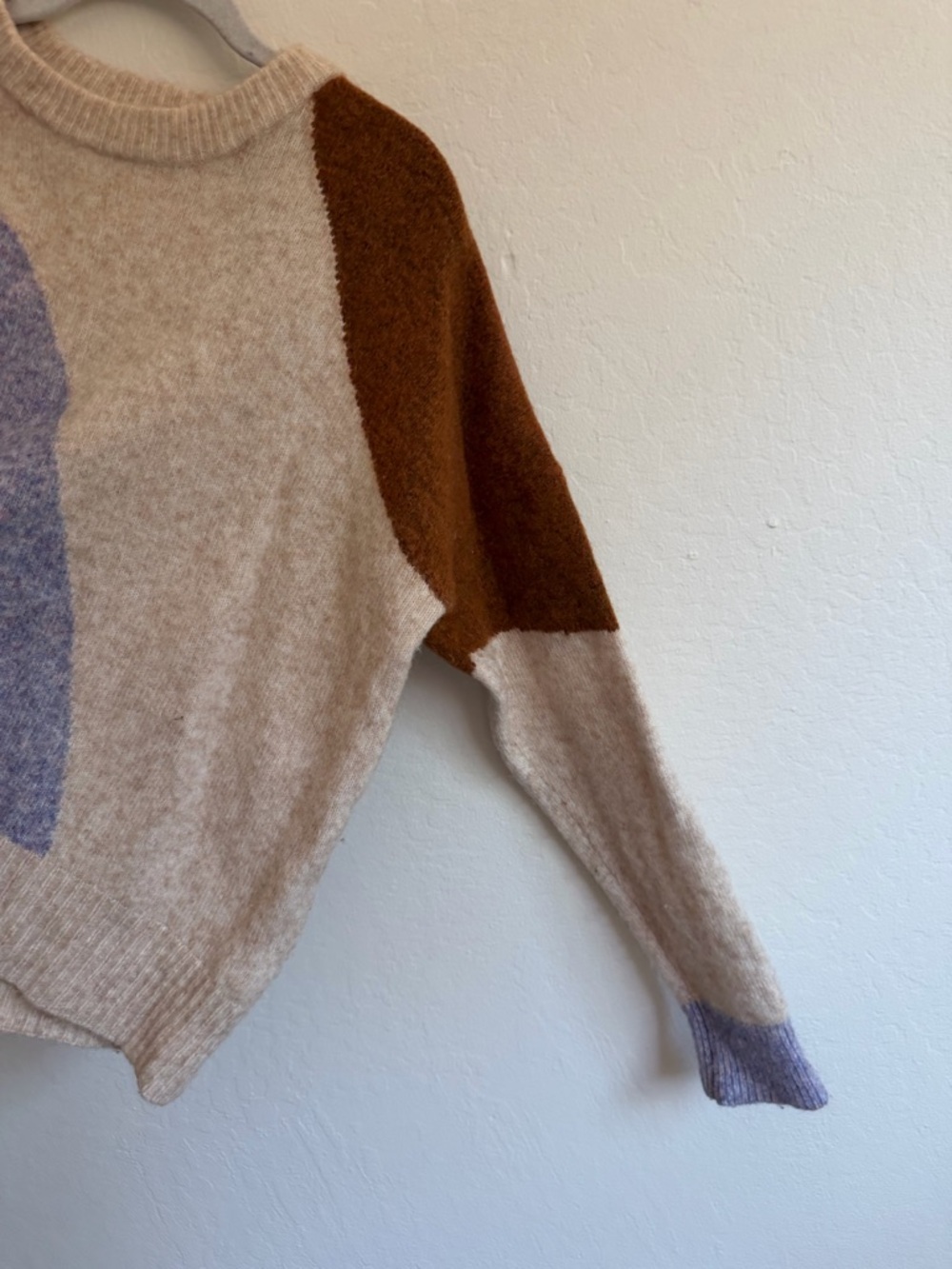 Color Block Sweater - Picture 3 of 5